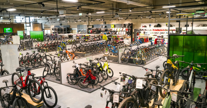 Fahrradhandel Zweiradhandel Bikecenter Verkaufsfläche